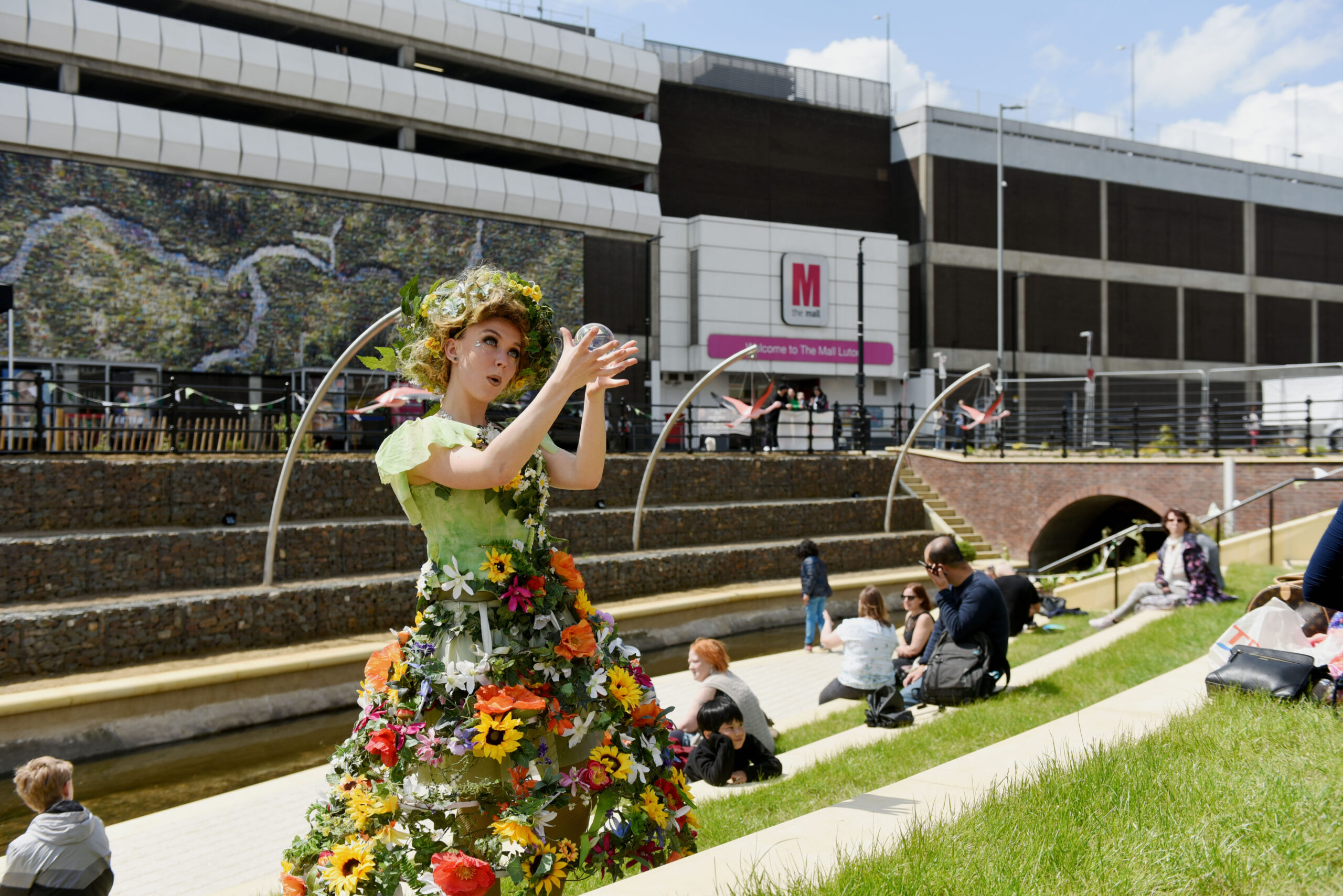 hat gardens entertainment